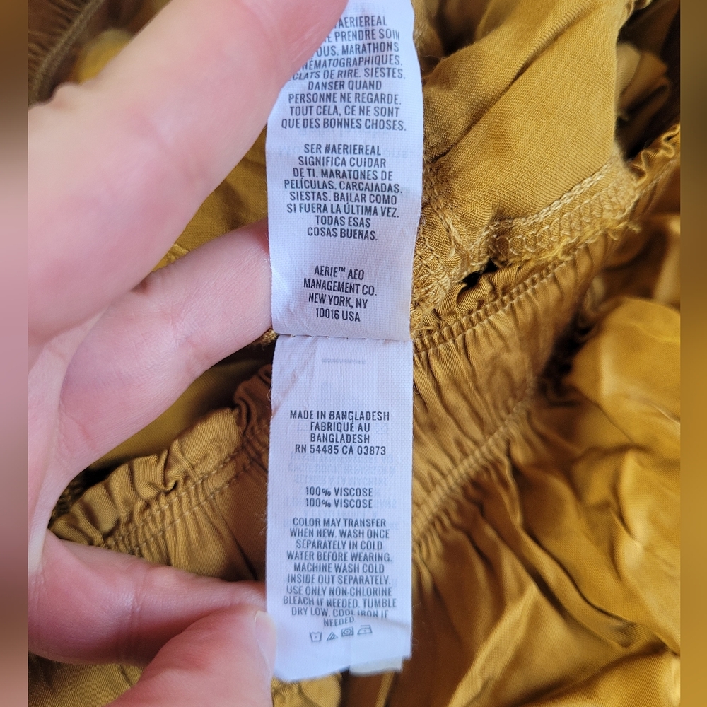 AERIE Gold Ruffle Mini Skirt Size S - Picture 4 of 8